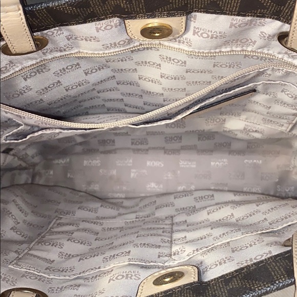 Michael Kors big tote - Picture 3 of 4